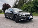 Volkswagen Passat 2.0 TDI 190 PS DSG Elegance R-Line - Volkswagen Passat mit Diesel-Antrieb: Alcantara, Limousine
