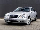 Mercedes-Benz E 280 4MATIC AVANTGARDE 1 HAND LEDER SD - Mercedes-Benz E 280 in Düsseldorf
