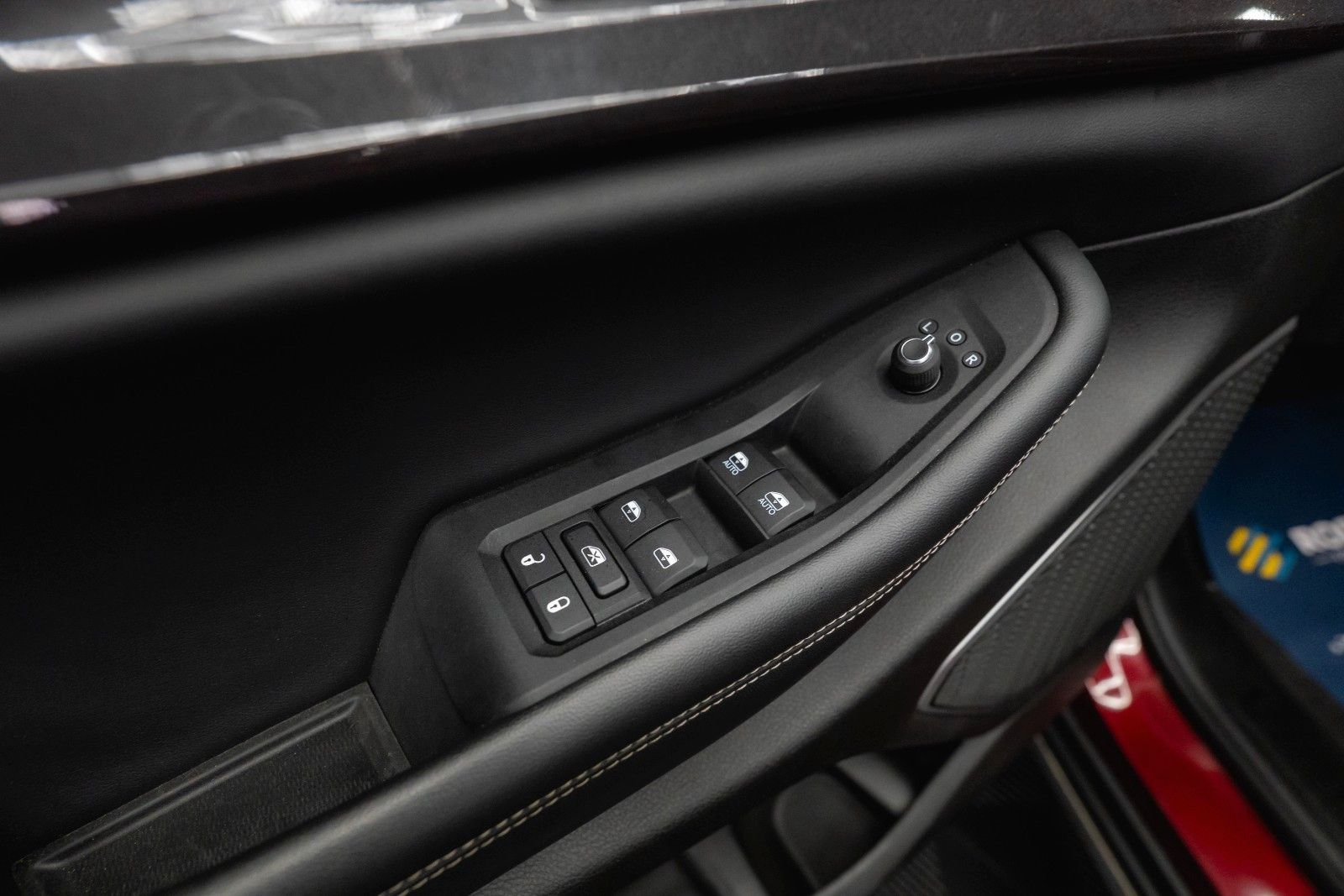 Fahrzeugabbildung Jeep Grand Cherokee 3.6 4x4 Altitude L ACC Kamera 19%
