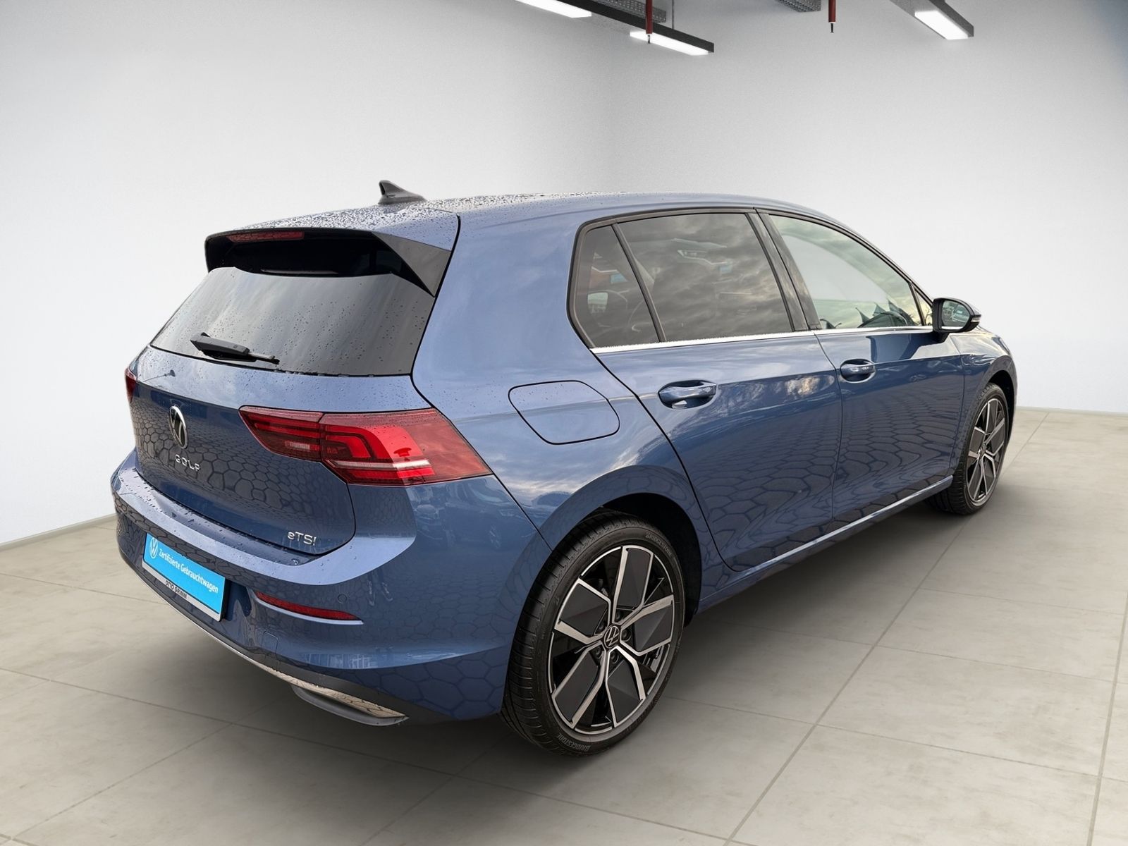 Volkswagen Golf VIII 1.5 eTSI Style DSG LED Kamera foto 5