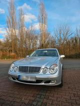 Mercedes-Benz Mercedes E-Klasse 240 (V6) 2.Hand!  TOP - Mercedes-Benz E 240 in Bonn