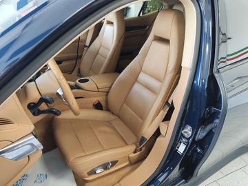 2009 Porsche PANAMERA — миниатюра 14