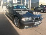 BMW 318TI Compact 1. Hand  M-Paket - BMW 318: Compact 318ti
