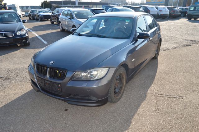 BMW 320 Baureihe 3 Lim. 320i