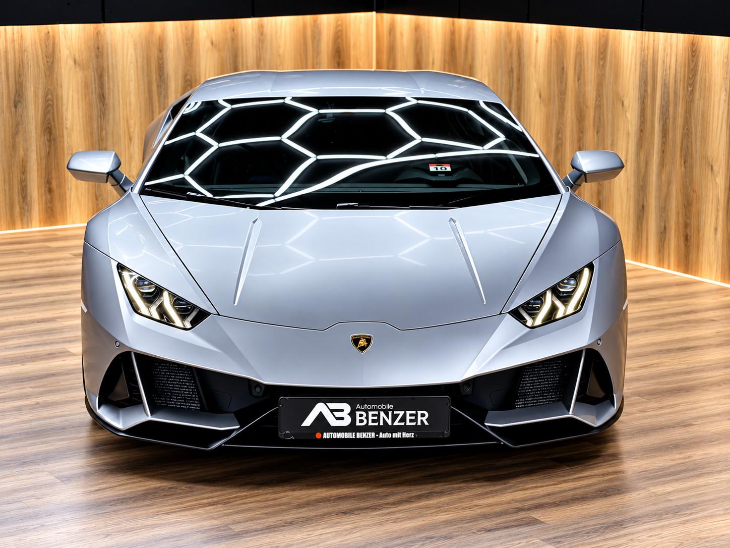 LAMBORGHINI HURACÁN EVO V10