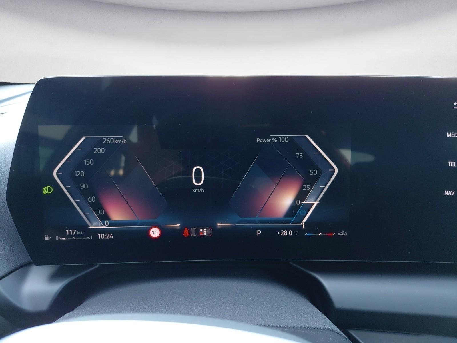 BMW 1 Series Navi DSG Rückfahrkamera PDC Kurvenlicht, миниатюра 22