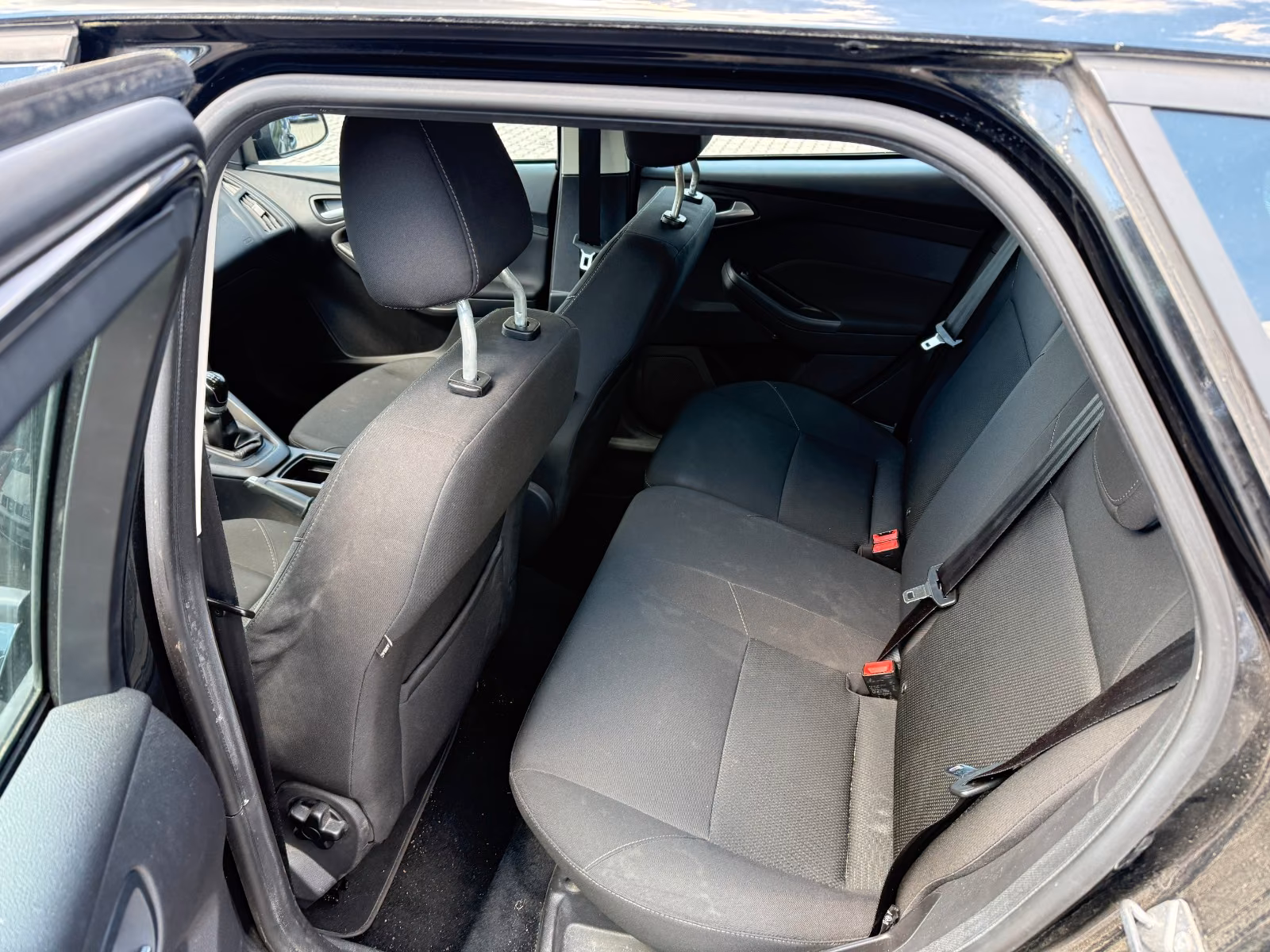 Ford Focus 2015 — photo 12