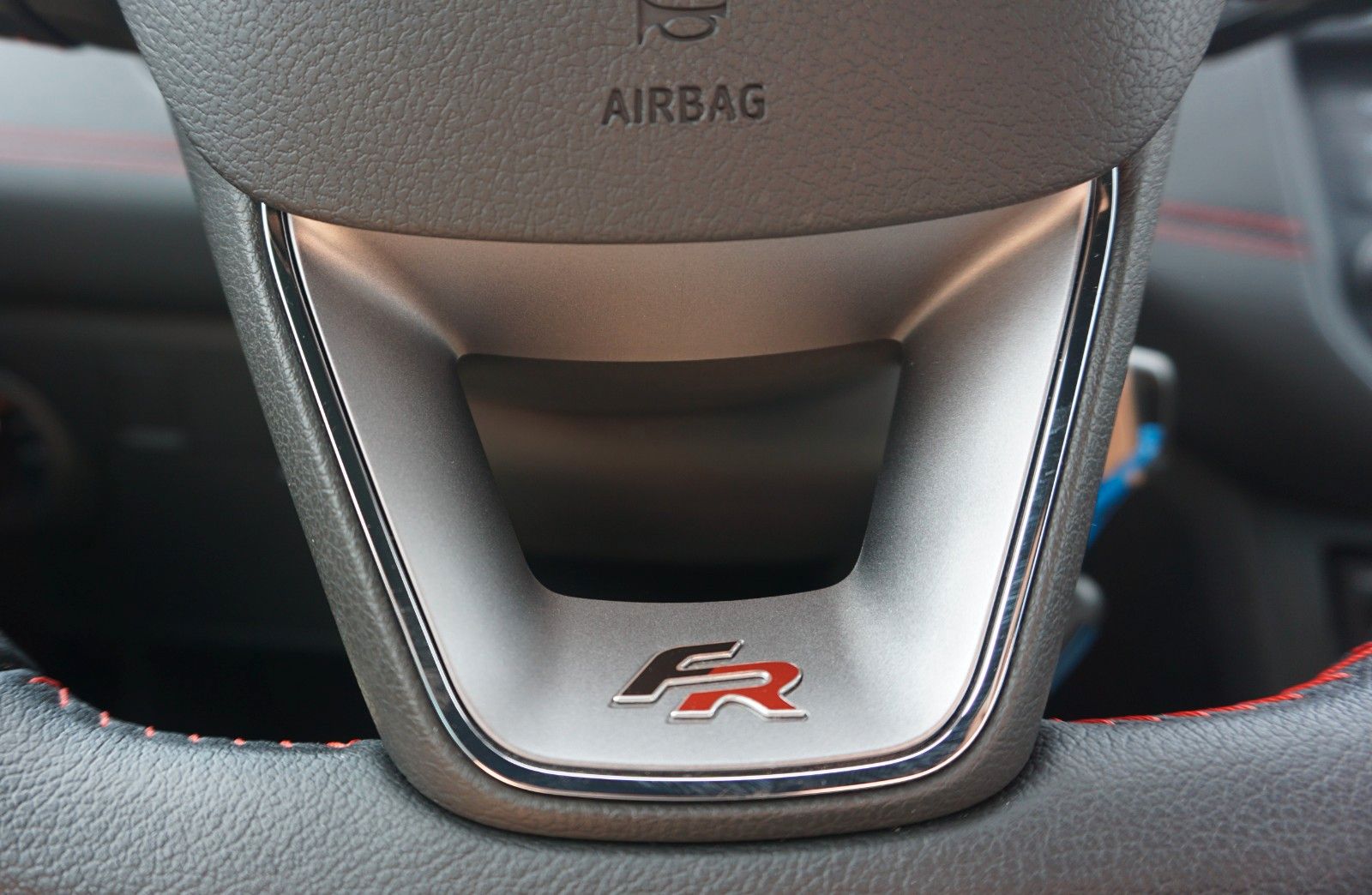 Fahrzeugabbildung SEAT Ibiza FR, Full Link, LED, PDC, Touch, SHZ, Sport