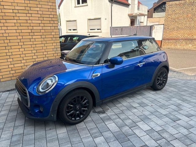 MINI Mini ONE Baujahr 2019