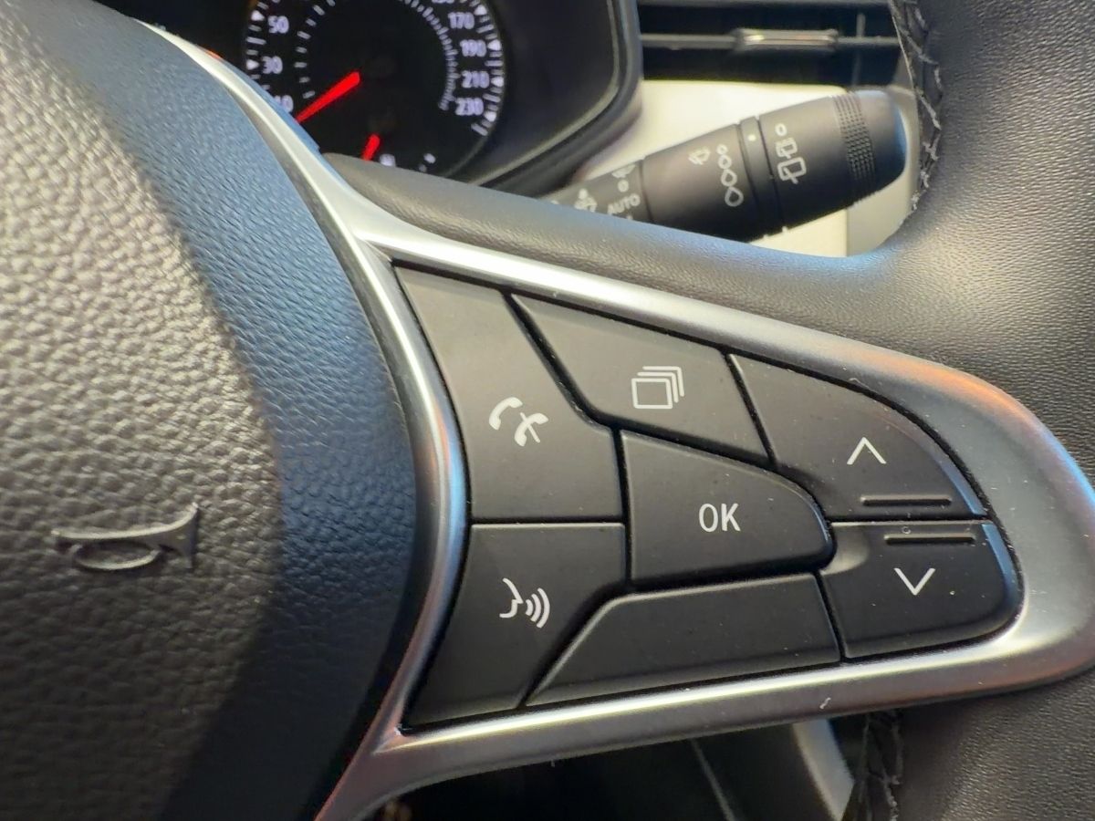Renault Clio - Bild 18
