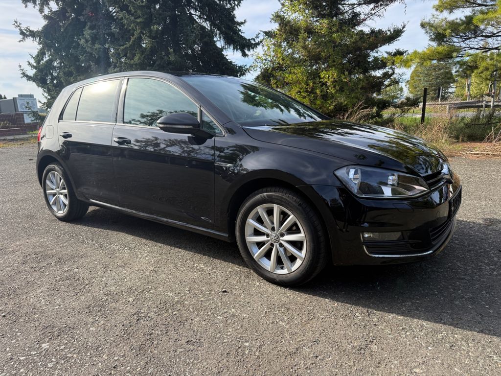 Image of Volkswagen Golf