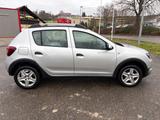 Dacia Sandero Stepway 0.9 TCe Laureate / Prestig - Dacia Sandero mit Anhängerkupplung