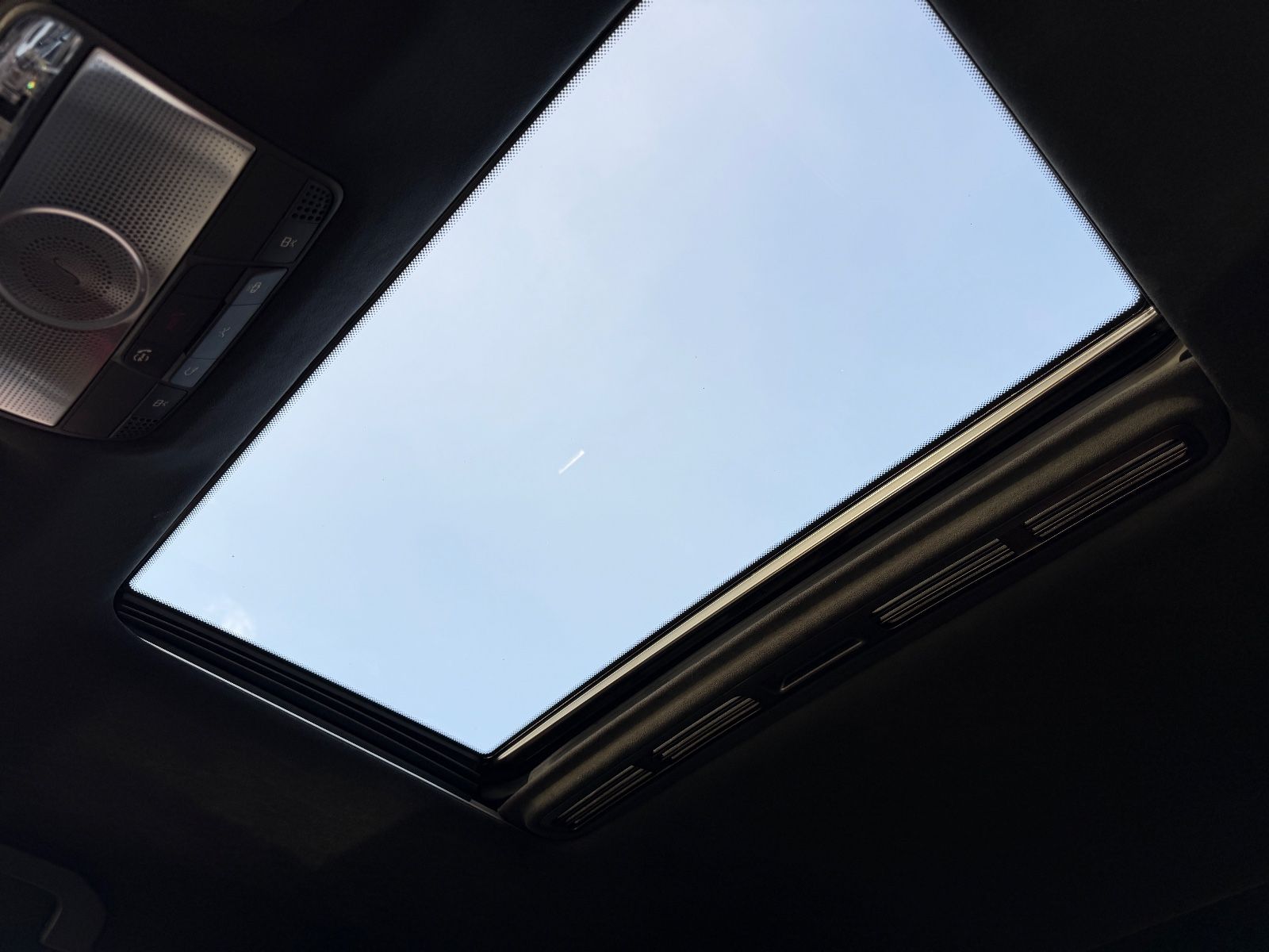 Fahrzeugabbildung Mercedes-Benz G 63 AMG MEMO*BURMESTER*SDACH*ACC*LED*SBELÜFTUNG