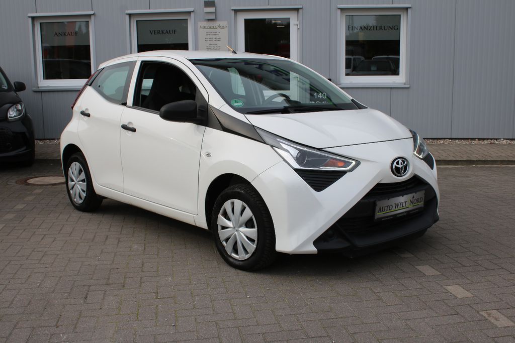 Image of Toyota Aygo (X)