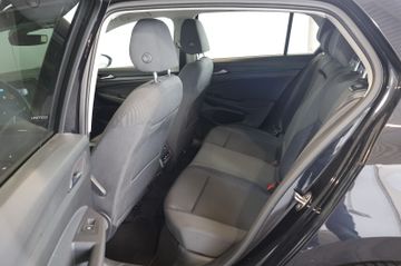 Volkswagen Golf VIII 2.0 TDI United AID+ACC+LED+CARPLAY