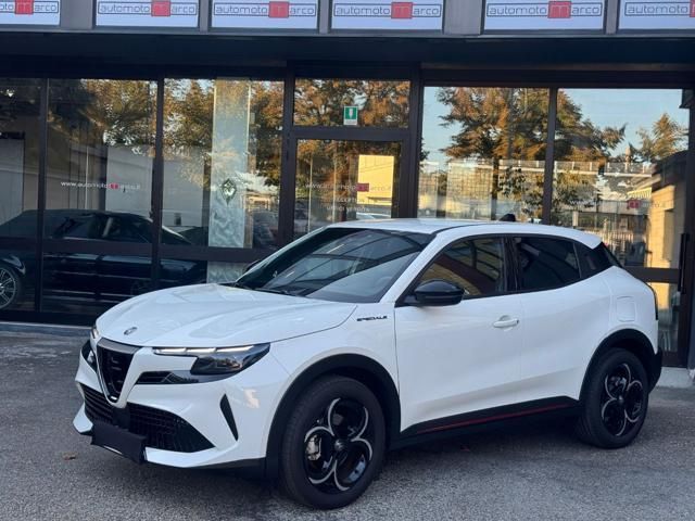 Other ALFA ROMEO Junior 1.2 145 CV Hybrid eDCT6 Specia imagem 3