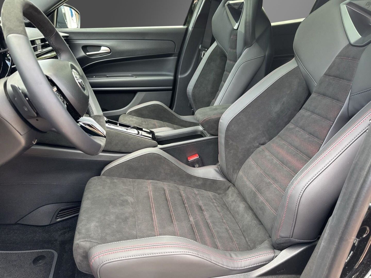 Fahrzeugabbildung Alfa Romeo Junior Ibrida SPECIALE -Summer-Sale-SABELT-Panor