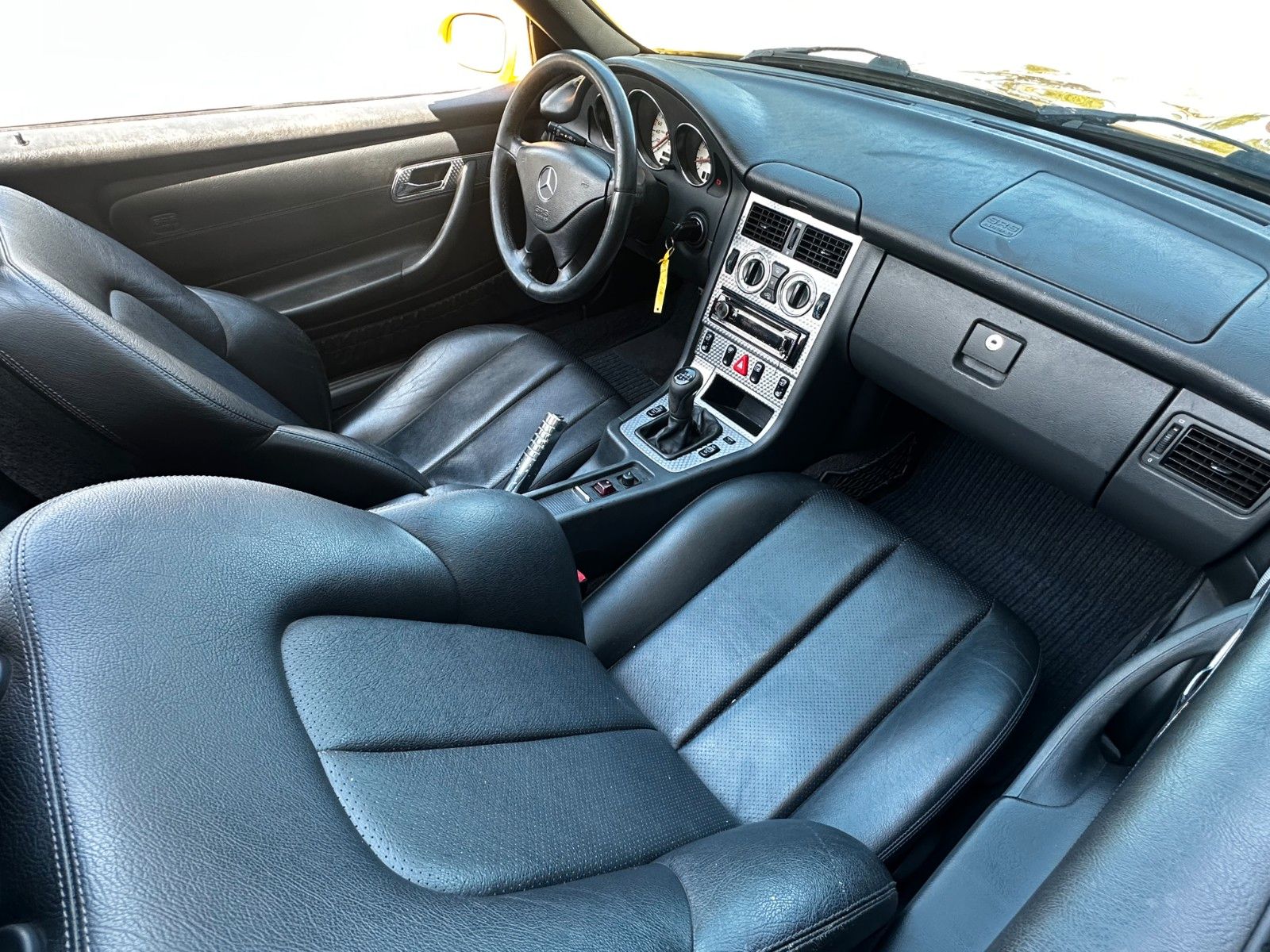Fahrzeugabbildung Mercedes-Benz SLK 200 Kompressor / Leder / Sitzhzg. / Klima