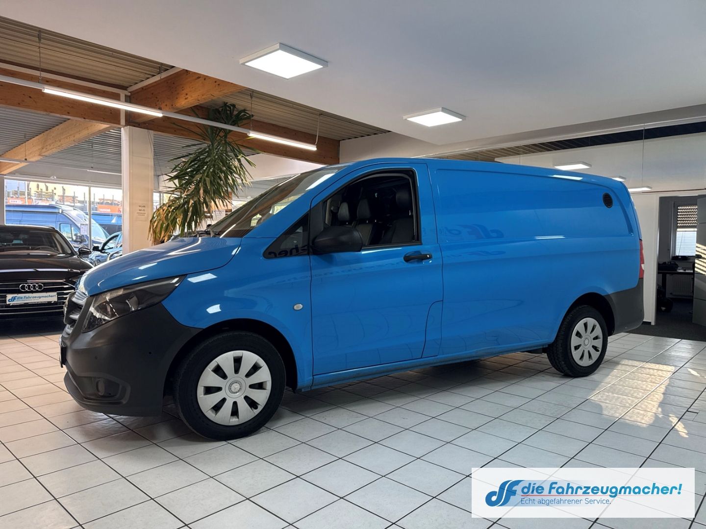 Fahrzeugabbildung Mercedes-Benz Vito Kasten111 CDI Lang SHZ Temp PDCv+h Leder Be