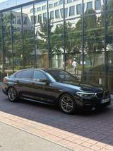 BMW 520d EfficientDynamics Edition A M Sport  - BMW 520 Gebrauchtwagen in München