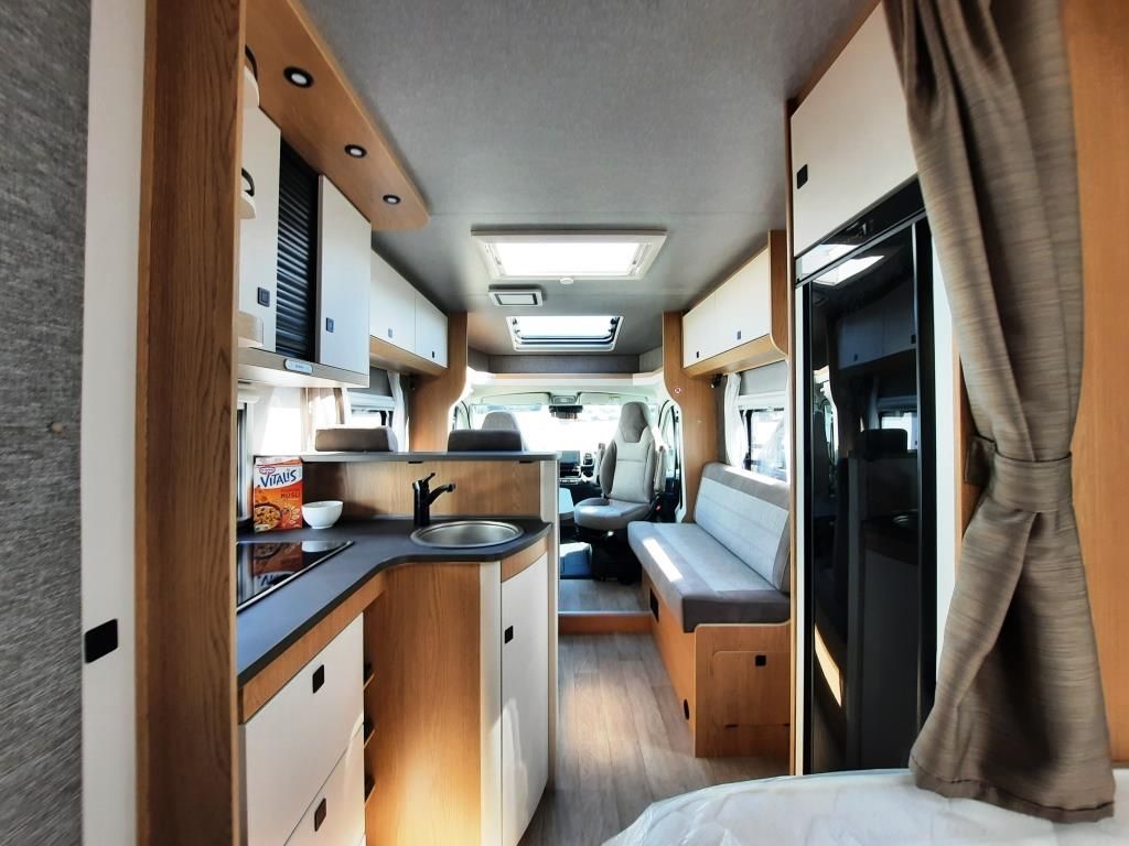 Fahrzeug Übersicht 5 Fahrzeugabbildung Hobby ONTOUR T 700 F Verfüg./Sparen Sie 17.140,- €