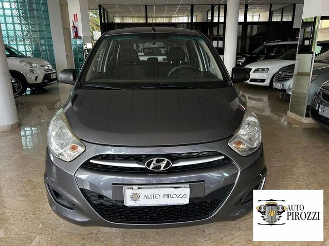 Hyundai HYUNDAI i10 1.1 Benz del 2011 con 125000KM