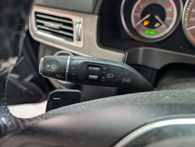 Mercedes-Benz E 220 E -Klasse T-Modell GEWERBEEXPORT