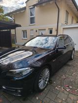 BMW 530d Touring A Luxury Line 258 PS 6 Zylinder  - BMW: Zylinder
