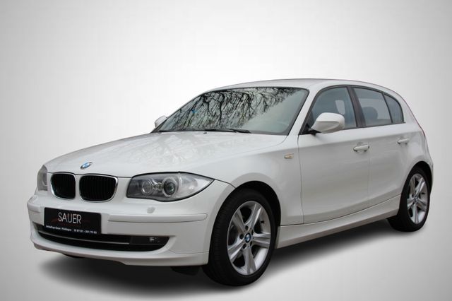 BMW 118i Edition Lifestyle 8 fach 2. Hand Scheckheft