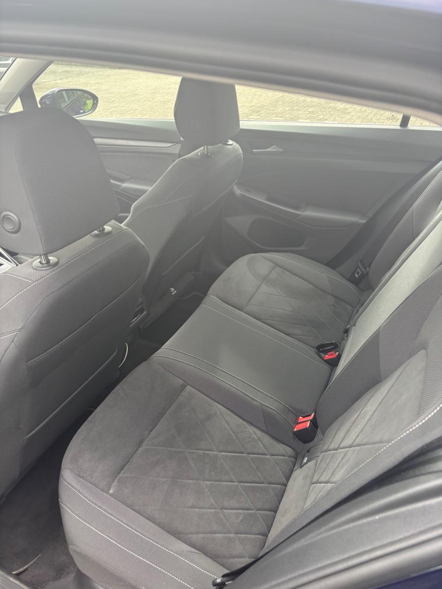 Volkswagen Golf 1.5 eTSI OPF 110kW DSG Style Style