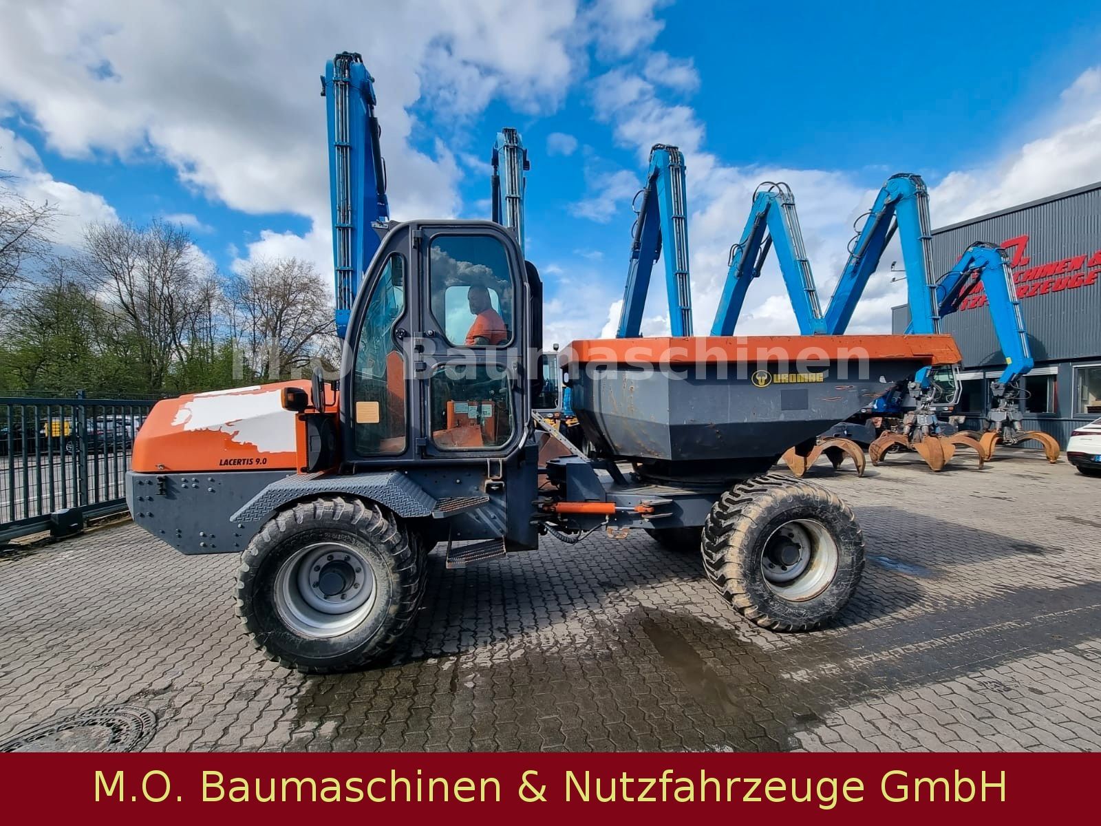 Fahrzeugabbildung Other Uromac Lacertis 9.0/9T/Dumper/Drehsitz  360°C