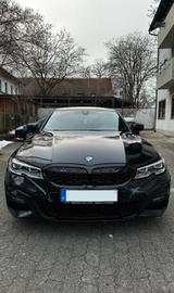 BMW 330i xDrive M Sport Automatic M Sport - BMW 330 Gebrauchtwagen in München