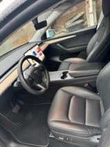 Tesla Model Y Long Range - Allradantrieb mit Dual... - Tesla Model Y Gebrauchtwagen