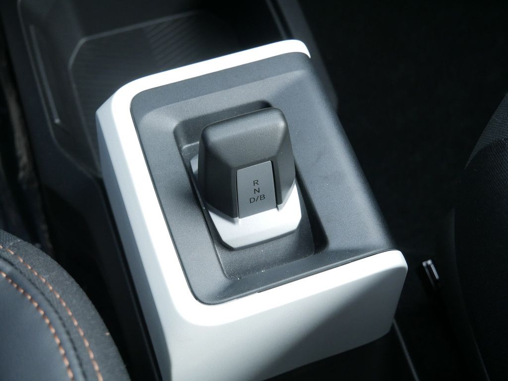 Fahrzeugabbildung Dacia Spring Extreme Electric 65 CCS-Schnellladung
