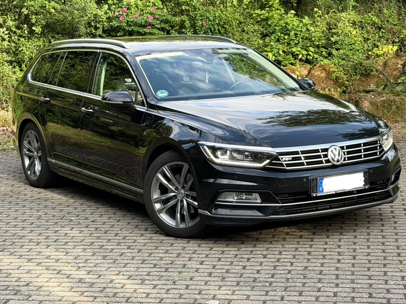 VW Passat Variant 2.0 TDI R line Highline 190 Ps 