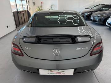 2010 Mercedes-BENZ SLS AMG — фото 8