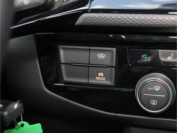 Volkswagen T6.1 Multivan Gen Six 2.0 TDI DSG ACC LED AHK