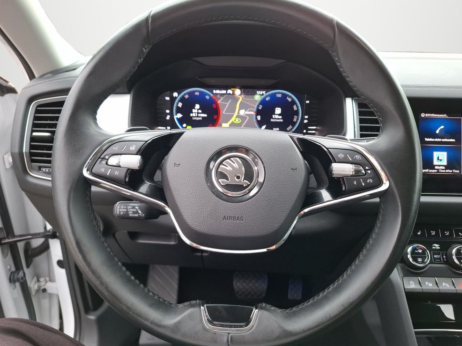 SKODA Kodiaq 2.0 TDI Tour 4x4 DSG / AHK / ACC / NAVI / - Image 11