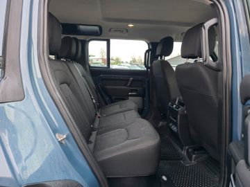 Land-Rover Defender - 6