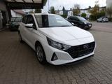 Hyundai i20 Essential Komfort AUTOMATIK APPLE KAMERA SHZ - Hyundai i20 in Augsburg