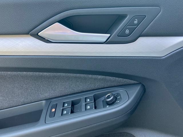 Volkswagen Golf VIII 1.5 TSI 85 kW Rush KLIMA LED ALU, миниатюра 9