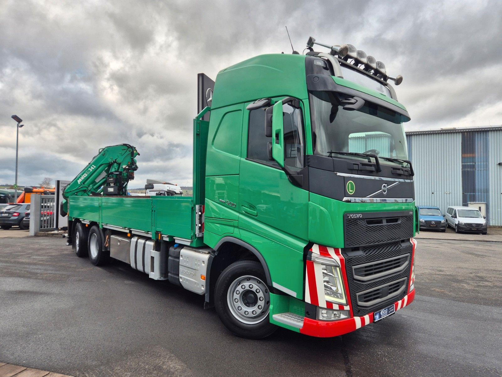 Fahrzeugabbildung Volvo FH 500 Heckkran MKG HLK341SHP Funk AHK