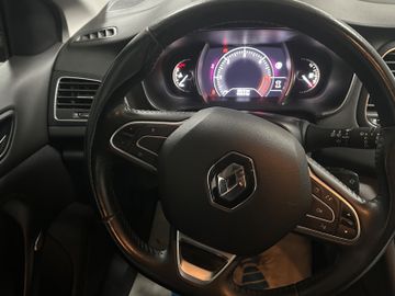 Renault Megane - 10