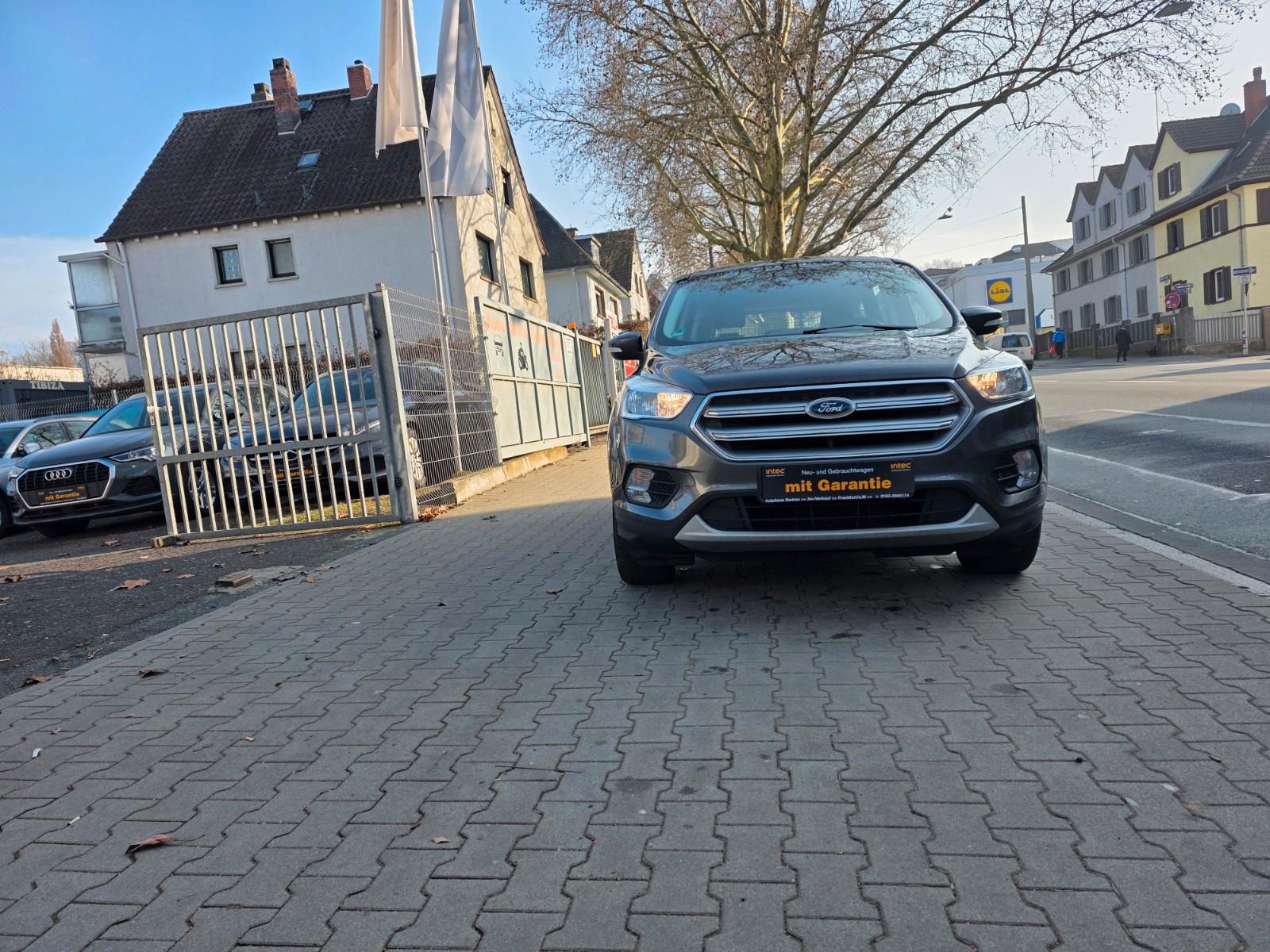 Ford Kuga Trend Autom,Klimaauto,Navi,T.winkel,Kamira