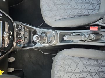 Bild 15 Opel Corsa E 120 Jahre Apple CarPlay Android Auto SHZ