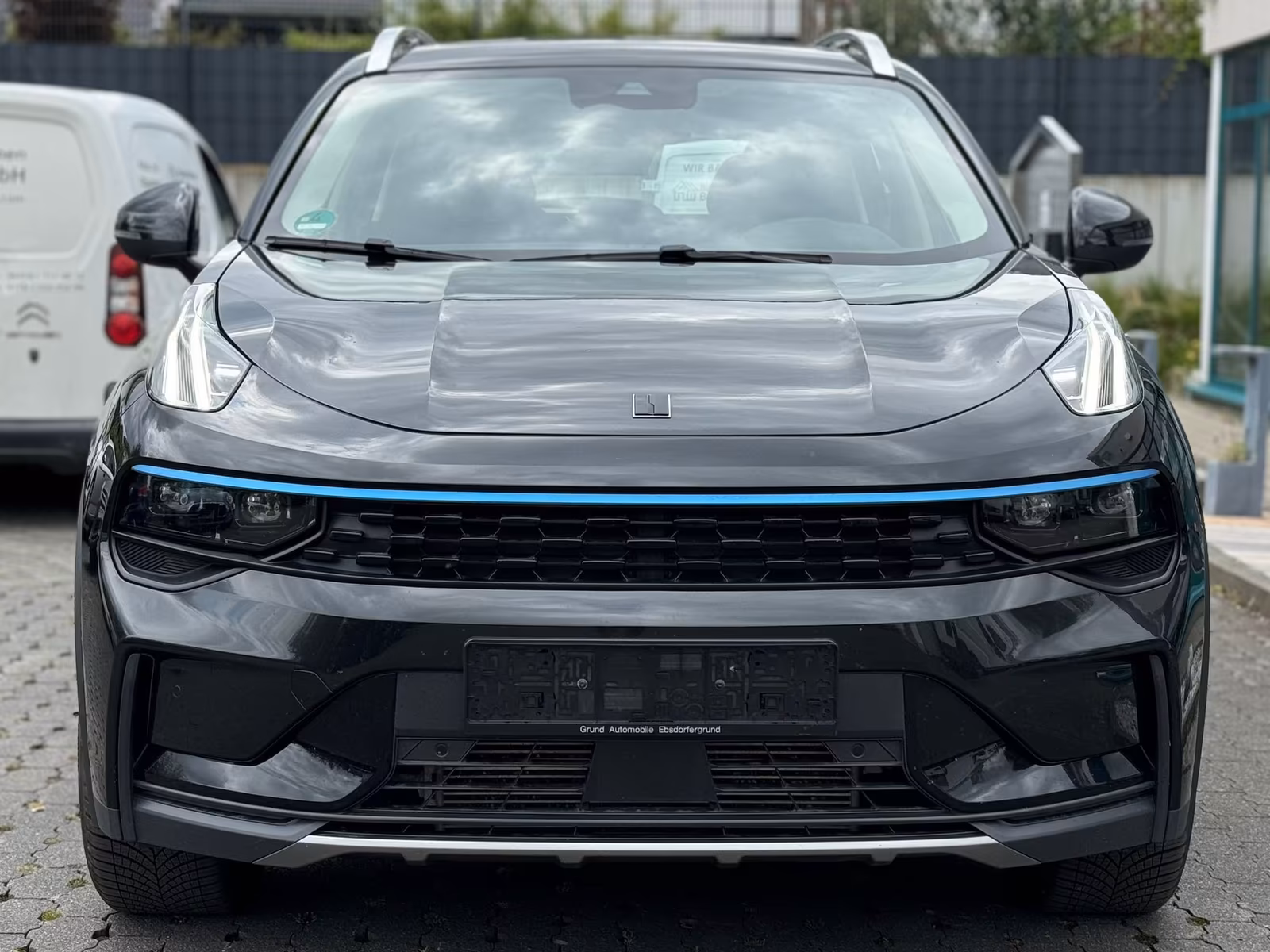 Lynk&Co 01 HEV 1.5 TGDI LED+NAVI+KAM+ACC+PANO+MEMORY+