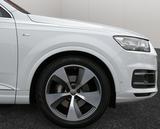 Audi Q7 3.0 TDI quattro S-line*Head-Up*1.Hand* - Audi Q7 Gebrauchtwagen in Köln