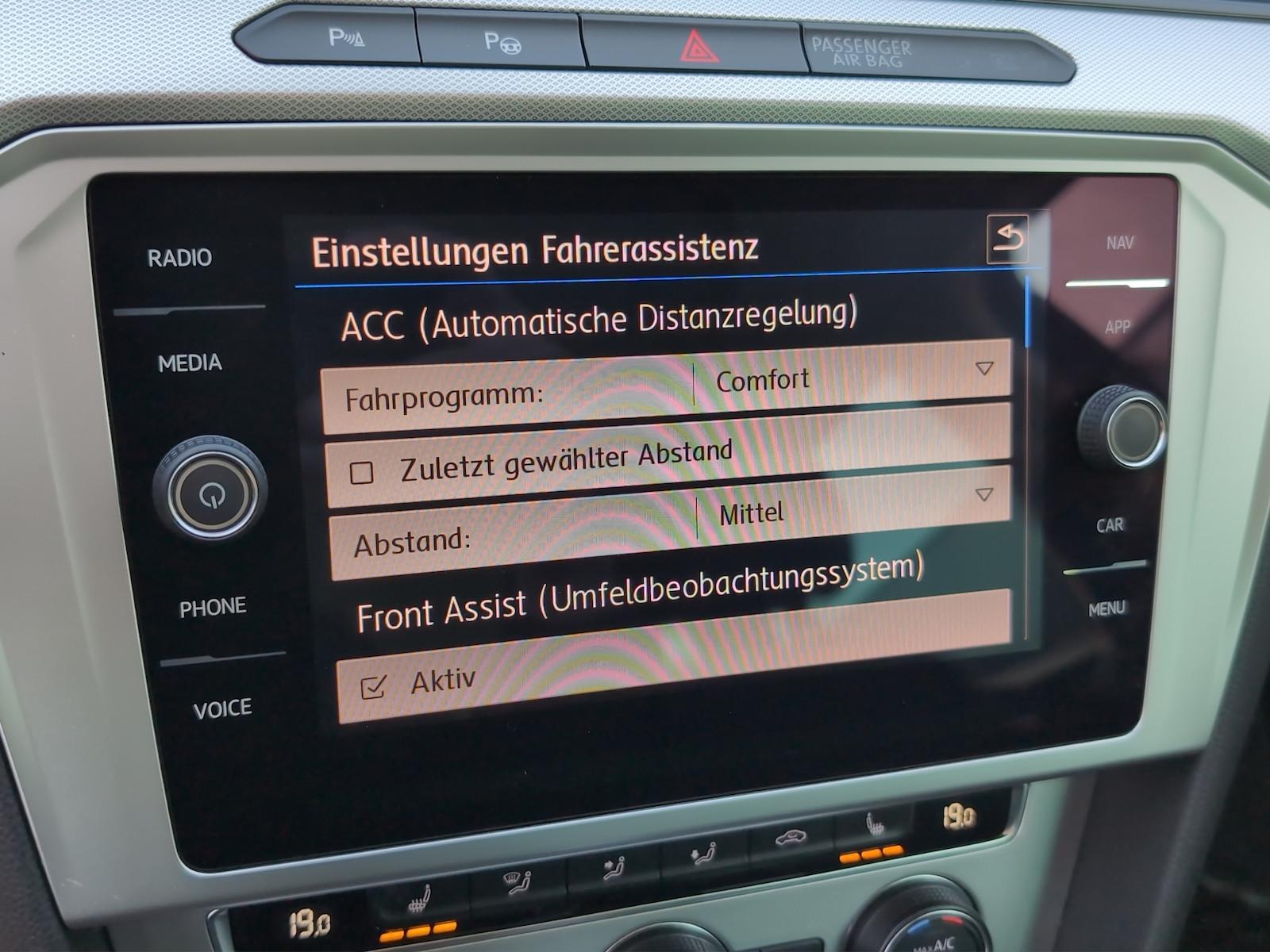 Volkswagen Passat Variant Comfortline *LED*AHK*ACC*Assist+*