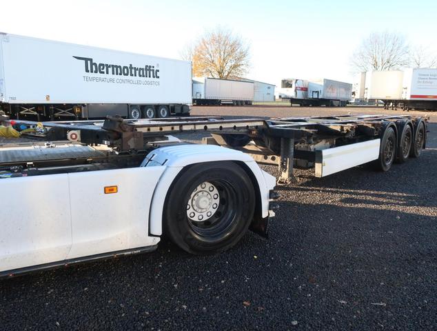 Krone SDC 27 40 Fuss Box Liner Carrier Genset Liftachs