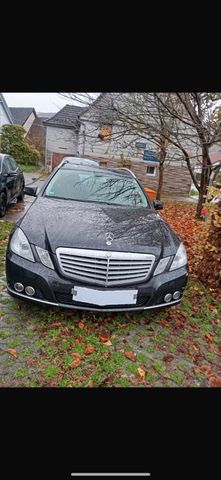 Mercedes-Benz Mercedes E klasse 220